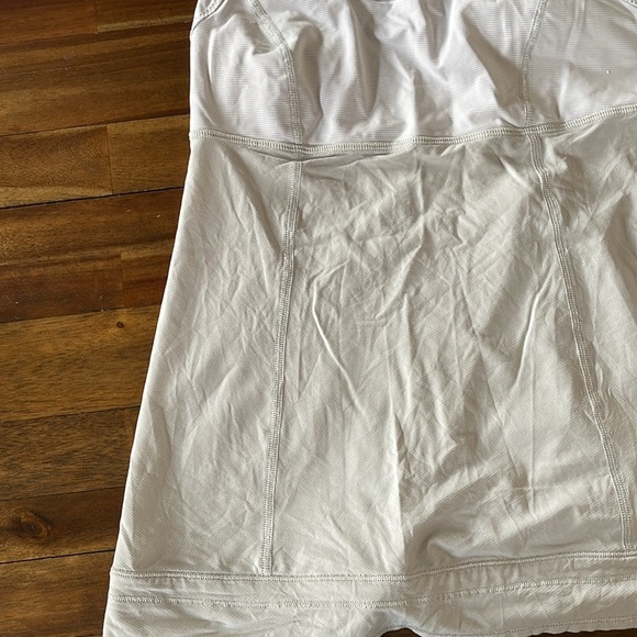 Lululemon adjustable waist tank top - Picture 6 of 9